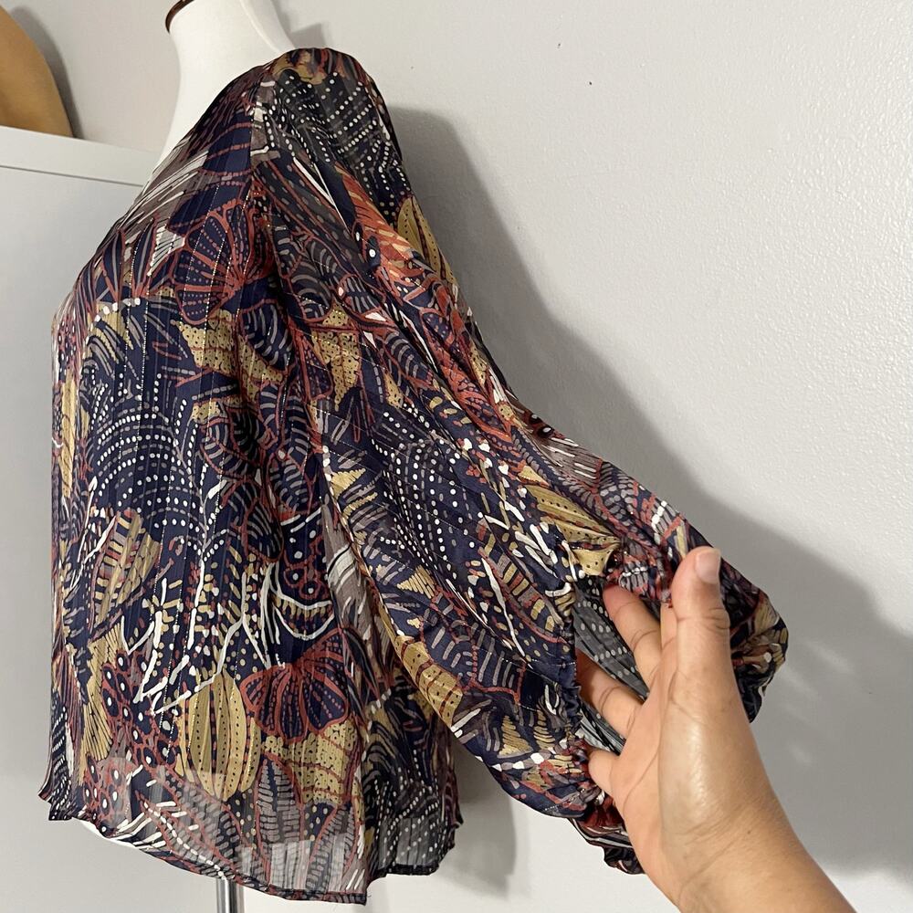 VICI Women's Brown Metallic Stripes Leaf Pint V-Neck Blouse Top Size Medium - Picture 5 of 10
